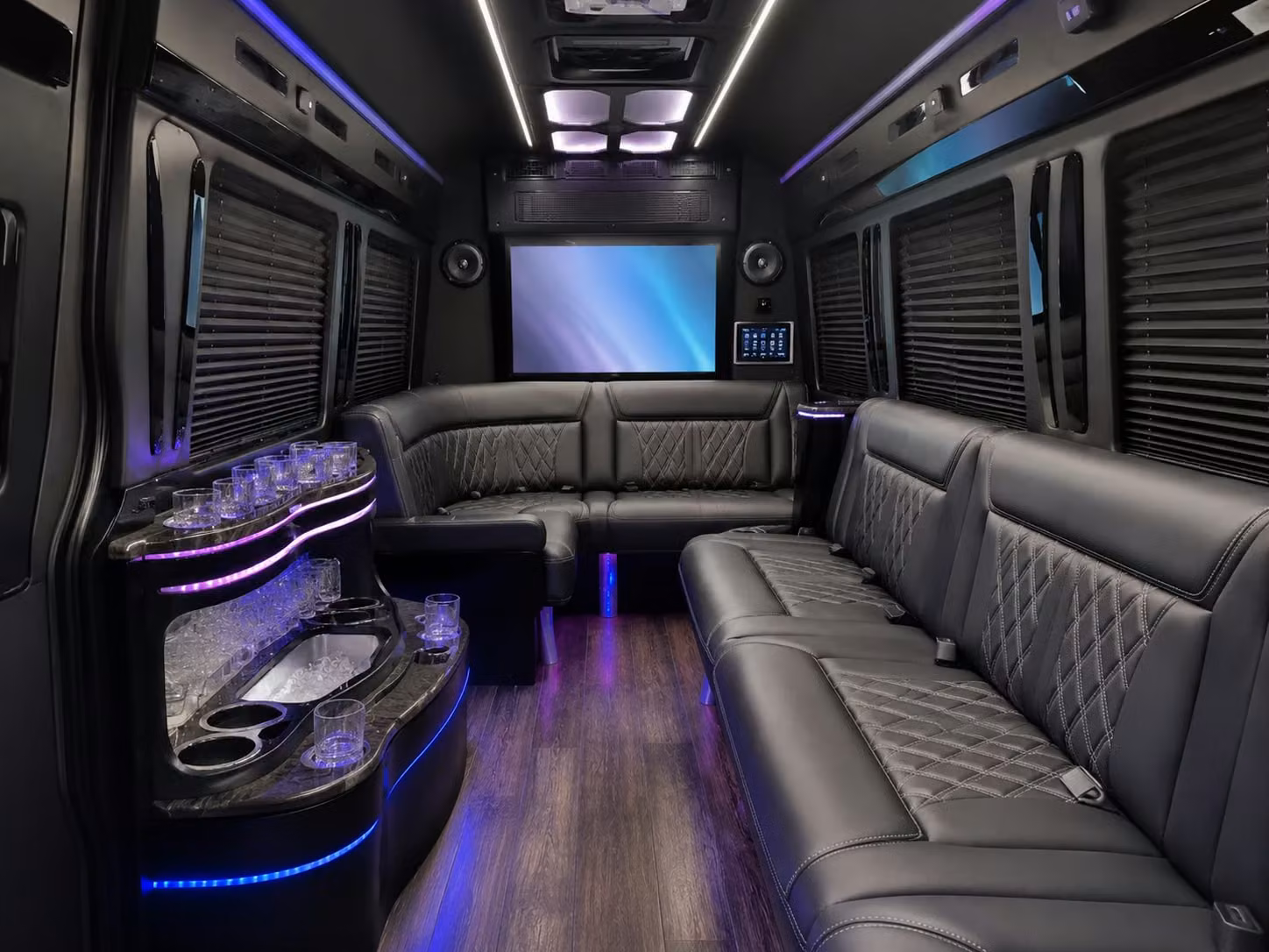 bus rental options for el paso trips