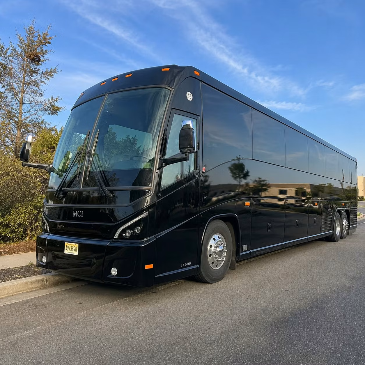 charterbusrentalelpaso com makes it possible to arrange employee airport transfers and executive shuttles in el paso