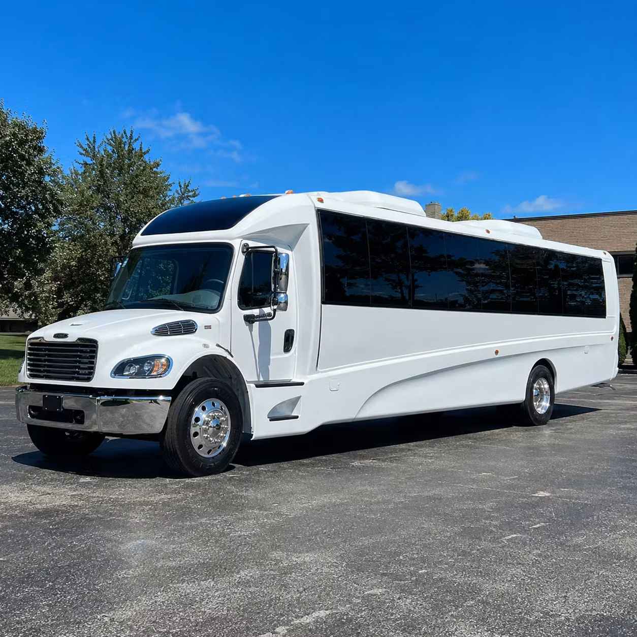 el paso 35 passenger minibus rental