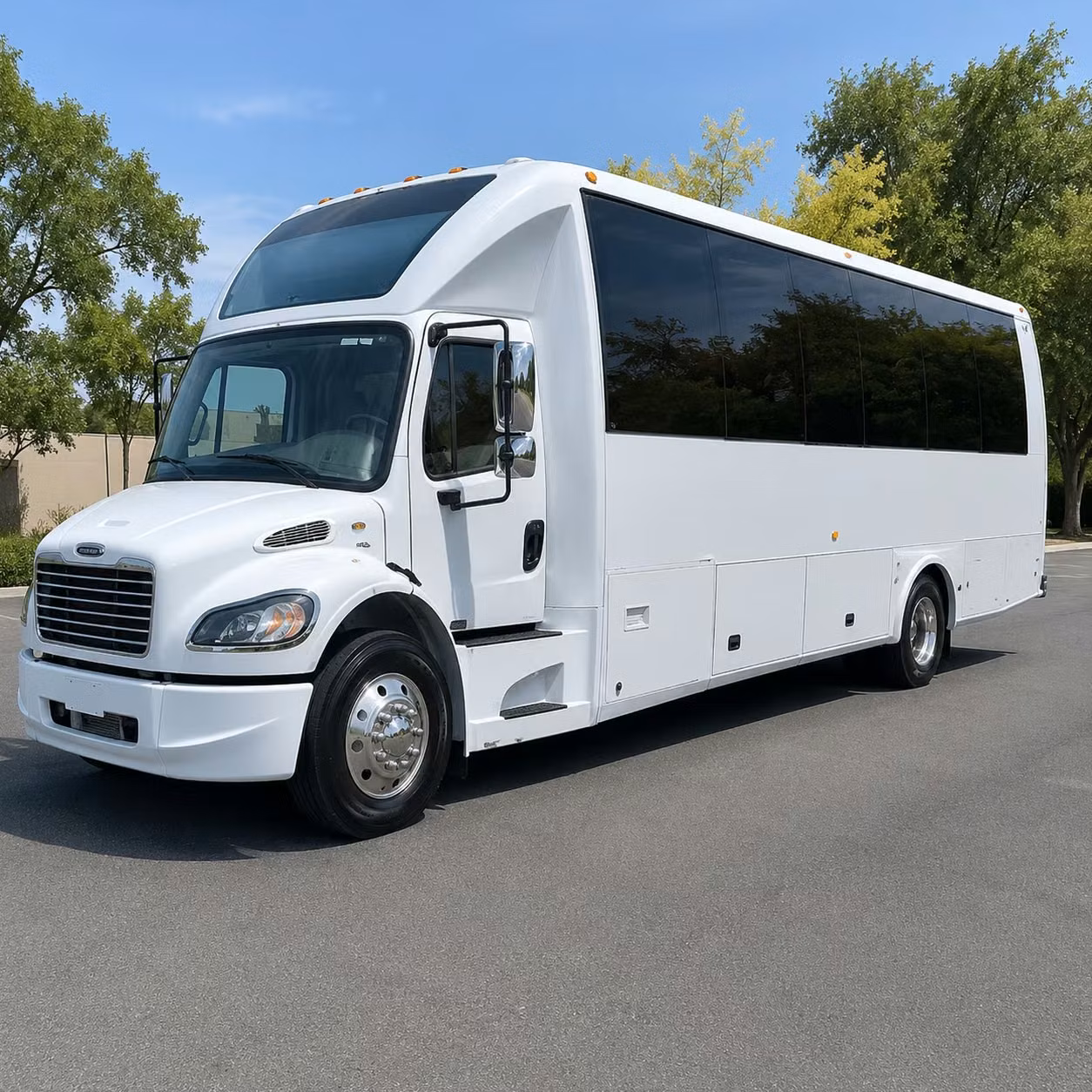 el paso party buses for prom night groups who want to arrive in style