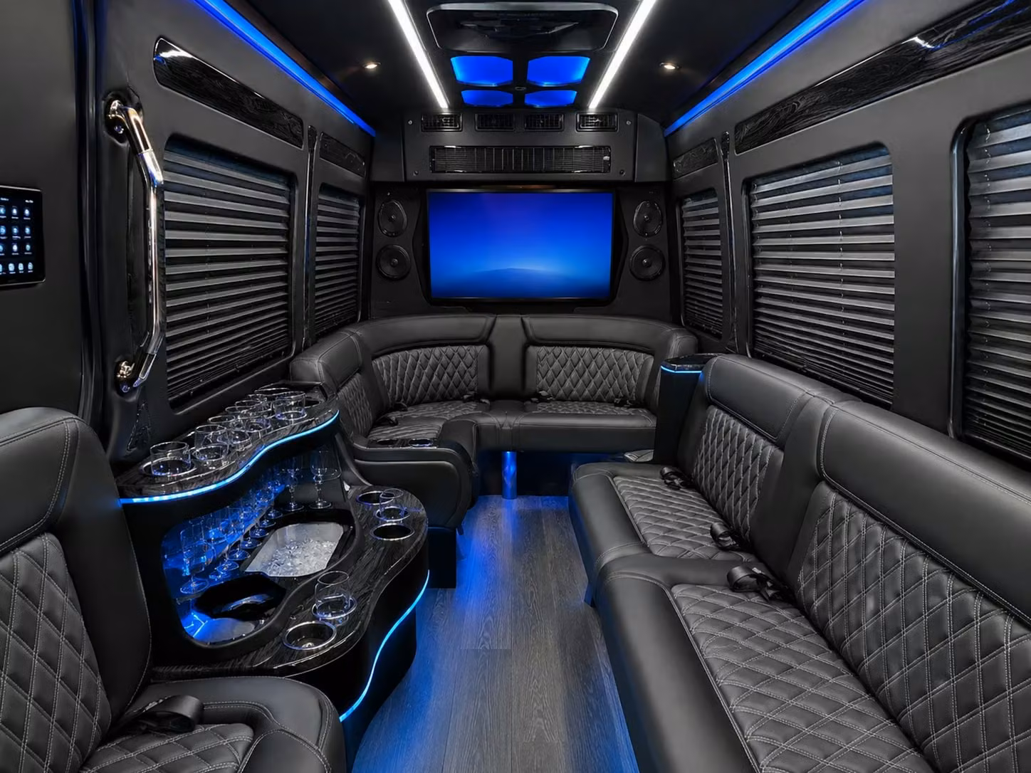 prom transportation in el paso for groups with special requests or custom itineraries