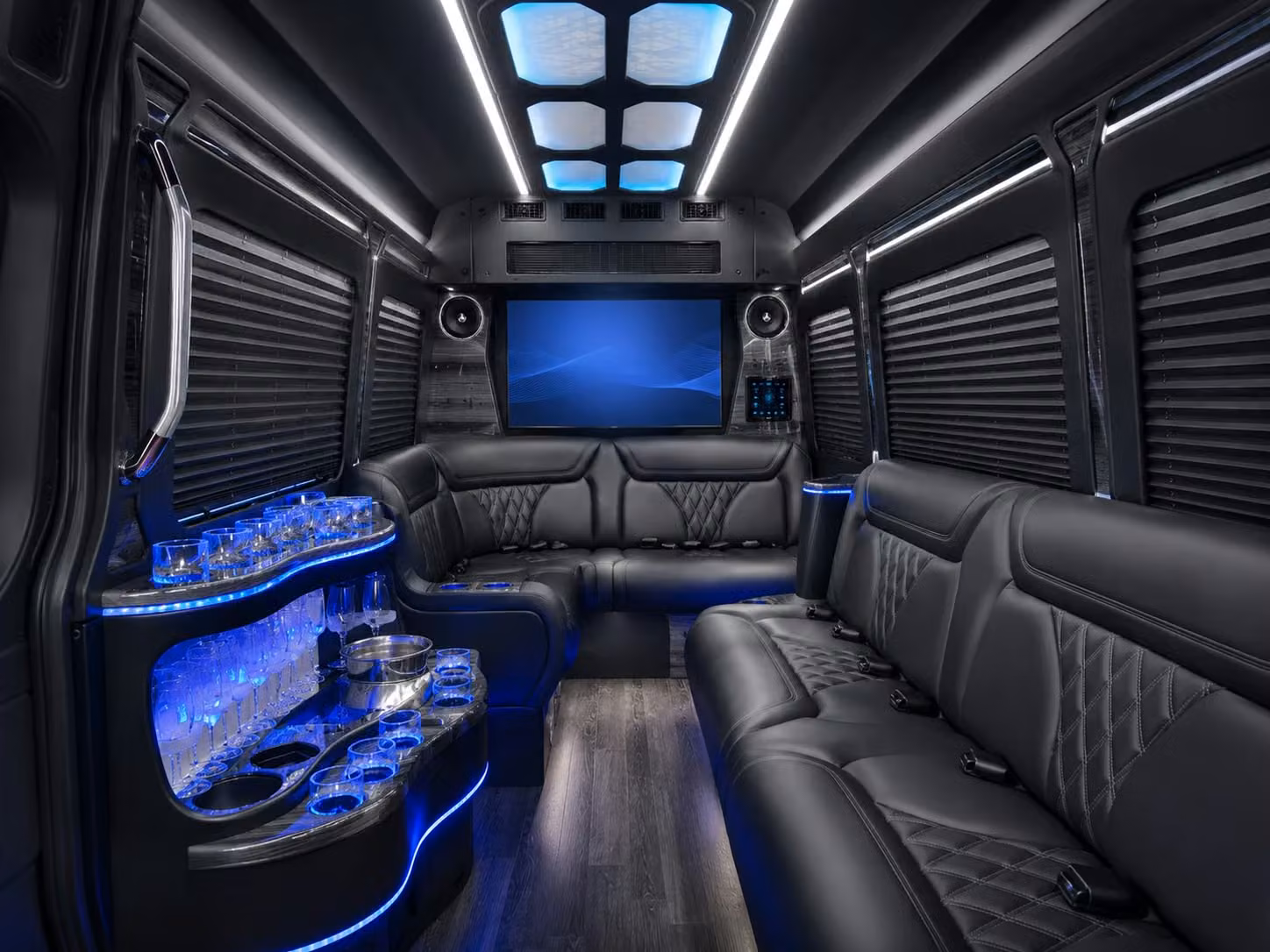 waiting until the last minute for el paso concert bus rentals will cost you